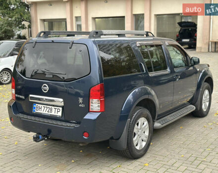 Синий Ниссан Патфайндер, объемом двигателя 2.49 л и пробегом 218 тыс. км за 9000 $, фото 7 на Automoto.ua