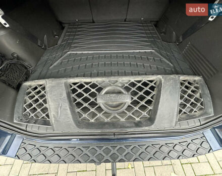 Синий Ниссан Патфайндер, объемом двигателя 2.49 л и пробегом 218 тыс. км за 9000 $, фото 16 на Automoto.ua