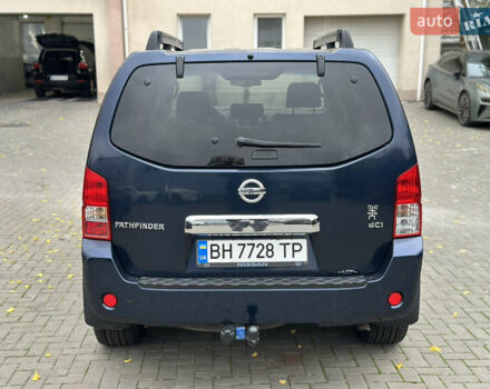 Синий Ниссан Патфайндер, объемом двигателя 2.49 л и пробегом 218 тыс. км за 9000 $, фото 8 на Automoto.ua