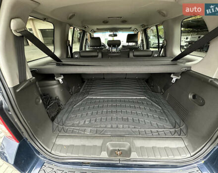 Синий Ниссан Патфайндер, объемом двигателя 2.49 л и пробегом 218 тыс. км за 9000 $, фото 15 на Automoto.ua