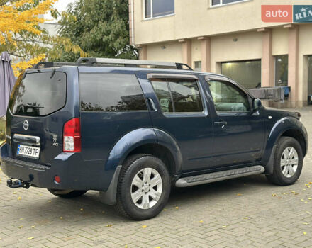 Синий Ниссан Патфайндер, объемом двигателя 2.49 л и пробегом 218 тыс. км за 9000 $, фото 6 на Automoto.ua