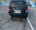 Синий Ниссан Патфайндер, объемом двигателя 2.5 л и пробегом 400 тыс. км за 4400 $, фото 3 на Automoto.ua