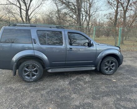 Ниссан Патфайндер 2007 в Павлограде на Automoto.ua Синий Ниссан Патфайндер, объемом двигателя 2.5 л и пробегом 240 тыс. км за 5500 $, фото 2 на Automoto.ua