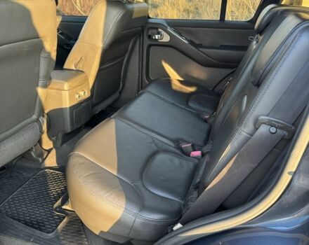 Ниссан Патфайндер 2007 в Павлограде на Automoto.ua Синий Ниссан Патфайндер, объемом двигателя 2.5 л и пробегом 240 тыс. км за 5500 $, фото 4 на Automoto.ua