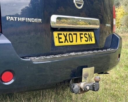 Синий Ниссан Патфайндер, объемом двигателя 2.5 л и пробегом 138 тыс. км за 4600 $, фото 7 на Automoto.ua