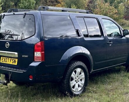Синий Ниссан Патфайндер, объемом двигателя 2.5 л и пробегом 138 тыс. км за 4600 $, фото 4 на Automoto.ua