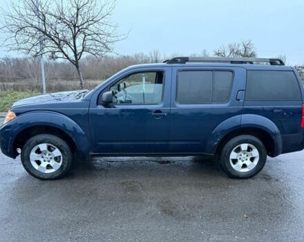 Синий Ниссан Патфайндер, объемом двигателя 4 л и пробегом 115 тыс. км за 5000 $, фото 11 на Automoto.ua