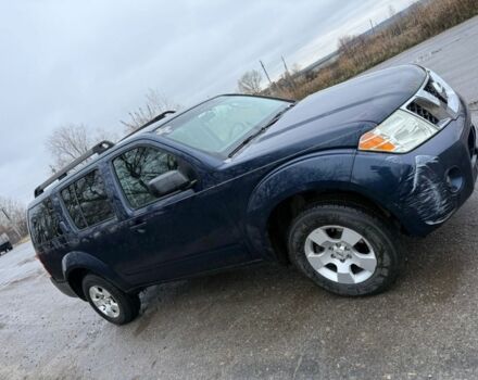 Синий Ниссан Патфайндер, объемом двигателя 4 л и пробегом 115 тыс. км за 5000 $, фото 4 на Automoto.ua