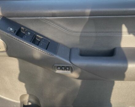 Синий Ниссан Патфайндер, объемом двигателя 2.5 л и пробегом 336 тыс. км за 5500 $, фото 11 на Automoto.ua