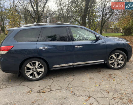 Ниссан Патфайндер 2014 в Кропивницком (Кировограде) на Automoto.ua Синий Ниссан Патфайндер, объемом двигателя 3.5 л и пробегом 221 тыс. км за 14500 $, фото 2 на Automoto.ua