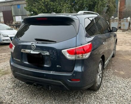 Синий Ниссан Патфайндер, объемом двигателя 3.5 л и пробегом 215 тыс. км за 13000 $, фото 4 на Automoto.ua