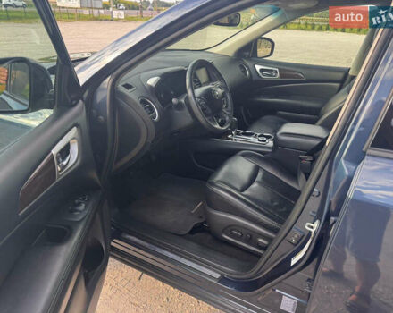 Синий Ниссан Патфайндер, объемом двигателя 3.5 л и пробегом 112 тыс. км за 14500 $, фото 16 на Automoto.ua