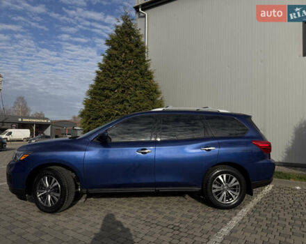 Синий Ниссан Патфайндер, объемом двигателя 3.5 л и пробегом 84 тыс. км за 19800 $, фото 3 на Automoto.ua