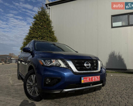 Синий Ниссан Патфайндер, объемом двигателя 3.5 л и пробегом 84 тыс. км за 19800 $, фото 4 на Automoto.ua