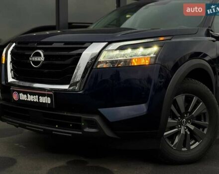 Синий Ниссан Патфайндер, объемом двигателя 3.5 л и пробегом 98 тыс. км за 32900 $, фото 2 на Automoto.ua