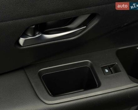 Синий Ниссан Патфайндер, объемом двигателя 3.5 л и пробегом 98 тыс. км за 32900 $, фото 43 на Automoto.ua