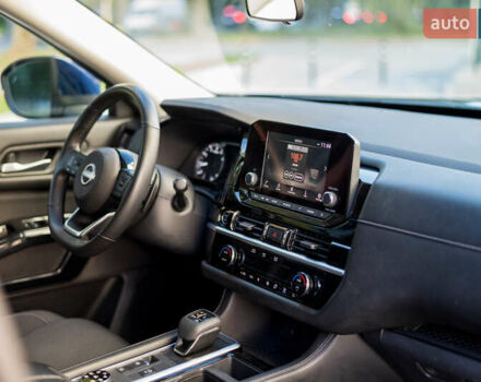 Синий Ниссан Патфайндер, объемом двигателя 3.5 л и пробегом 98 тыс. км за 32900 $, фото 25 на Automoto.ua