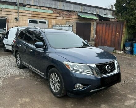 Синий Ниссан Патфайндер, объемом двигателя 3.5 л и пробегом 215 тыс. км за 13000 $, фото 1 на Automoto.ua