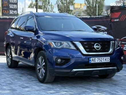 Синий Ниссан Патфайндер, объемом двигателя 3.5 л и пробегом 121 тыс. км за 16499 $, фото 1 на Automoto.ua