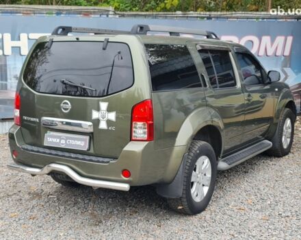Зеленый Ниссан Патфайндер, объемом двигателя 0 л и пробегом 286 тыс. км за 8900 $, фото 5 на Automoto.ua