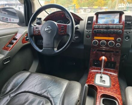 Зеленый Ниссан Патфайндер, объемом двигателя 0 л и пробегом 286 тыс. км за 8900 $, фото 7 на Automoto.ua