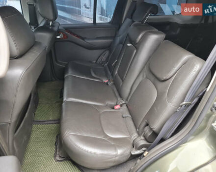 Зелений Ніссан Патфайндер, об'ємом двигуна 2.49 л та пробігом 286 тис. км за 8900 $, фото 11 на Automoto.ua