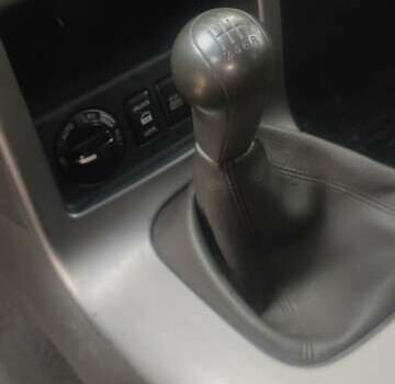 Зеленый Ниссан Патфайндер, объемом двигателя 2.49 л и пробегом 350 тыс. км за 6900 $, фото 5 на Automoto.ua