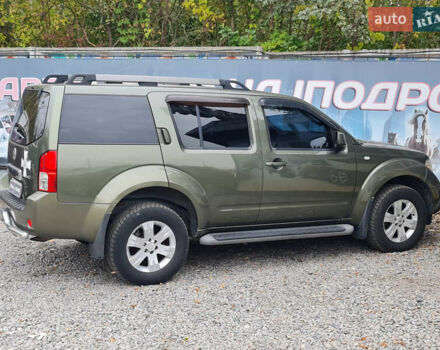 Зелений Ніссан Патфайндер, об'ємом двигуна 2.49 л та пробігом 286 тис. км за 8900 $, фото 3 на Automoto.ua