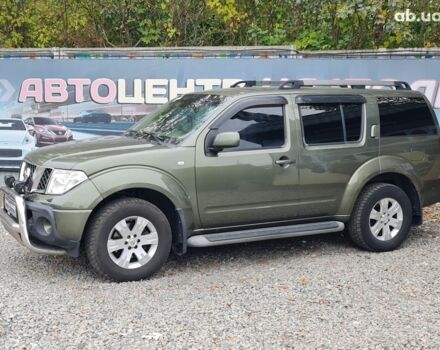Зеленый Ниссан Патфайндер, объемом двигателя 0 л и пробегом 286 тыс. км за 8900 $, фото 4 на Automoto.ua