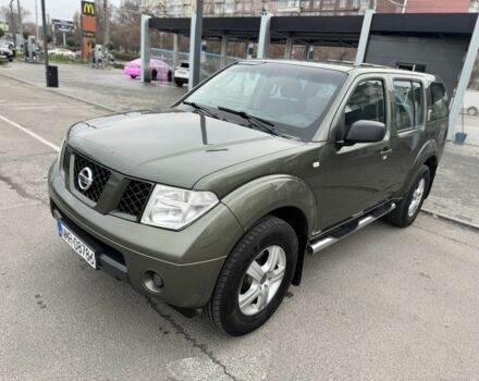 Зелений Ніссан Патфайндер, об'ємом двигуна 2.5 л та пробігом 230 тис. км за 5500 $, фото 8 на Automoto.ua