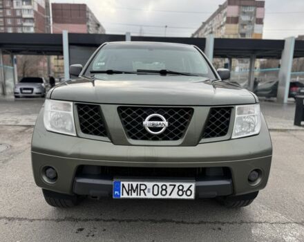 Зелений Ніссан Патфайндер, об'ємом двигуна 2.5 л та пробігом 230 тис. км за 5500 $, фото 10 на Automoto.ua