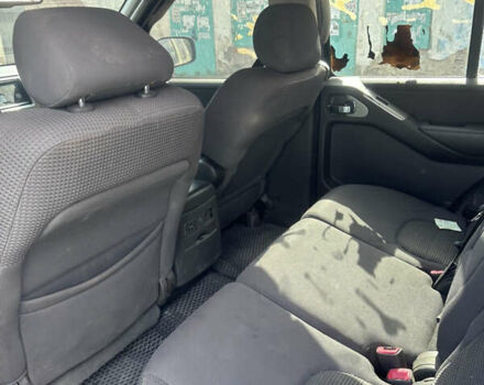 Зеленый Ниссан Патфайндер, объемом двигателя 2.5 л и пробегом 310 тыс. км за 8000 $, фото 6 на Automoto.ua