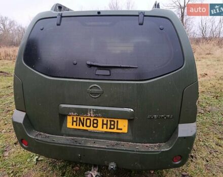 Зеленый Ниссан Патфайндер, объемом двигателя 2.5 л и пробегом 158 тыс. км за 5200 $, фото 5 на Automoto.ua