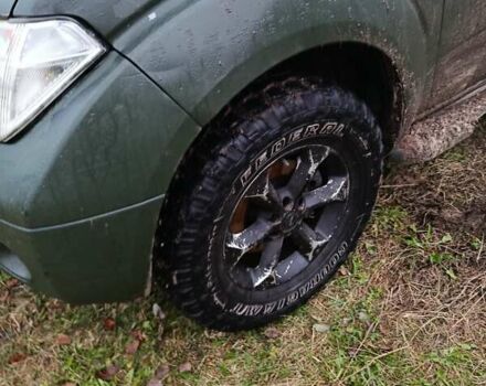 Зеленый Ниссан Патфайндер, объемом двигателя 2.5 л и пробегом 158 тыс. км за 5200 $, фото 3 на Automoto.ua