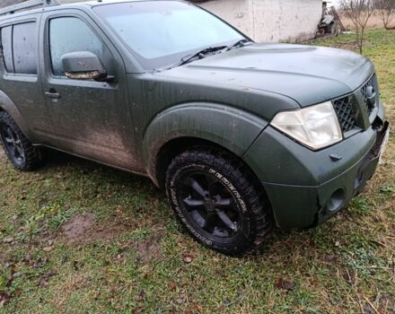 Зеленый Ниссан Патфайндер, объемом двигателя 2 л и пробегом 158 тыс. км за 5200 $, фото 1 на Automoto.ua