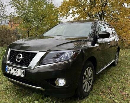 Зеленый Ниссан Патфайндер, объемом двигателя 3.5 л и пробегом 238 тыс. км за 11500 $, фото 1 на Automoto.ua