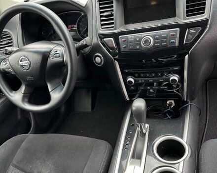 Зеленый Ниссан Патфайндер, объемом двигателя 3.5 л и пробегом 238 тыс. км за 11500 $, фото 8 на Automoto.ua