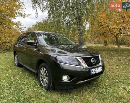 Зеленый Ниссан Патфайндер, объемом двигателя 3.5 л и пробегом 238 тыс. км за 11500 $, фото 1 на Automoto.ua