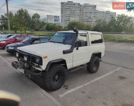 Білий Ніссан Патрол, об'ємом двигуна 3.2 л та пробігом 520 тис. км за 12000 $, фото 1 на Automoto.ua