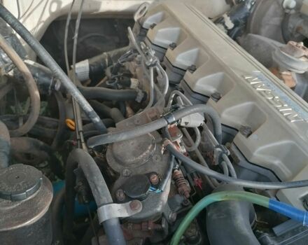 Білий Ніссан Патрол, об'ємом двигуна 0 л та пробігом 233 тис. км за 2999 $, фото 5 на Automoto.ua