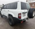 Белый Ниссан Патрол, объемом двигателя 3 л и пробегом 293 тыс. км за 7500 $, фото 2 на Automoto.ua