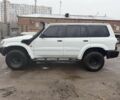 Белый Ниссан Патрол, объемом двигателя 3 л и пробегом 293 тыс. км за 7500 $, фото 1 на Automoto.ua