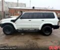 Белый Ниссан Патрол, объемом двигателя 3 л и пробегом 293 тыс. км за 7500 $, фото 1 на Automoto.ua