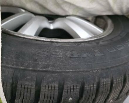 Белый Ниссан Патрол, объемом двигателя 5.6 л и пробегом 224 тыс. км за 15000 $, фото 16 на Automoto.ua