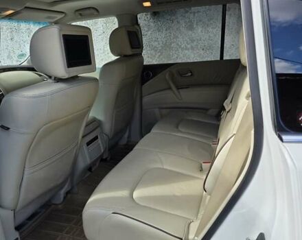 Белый Ниссан Патрол, объемом двигателя 5.6 л и пробегом 224 тыс. км за 15000 $, фото 10 на Automoto.ua