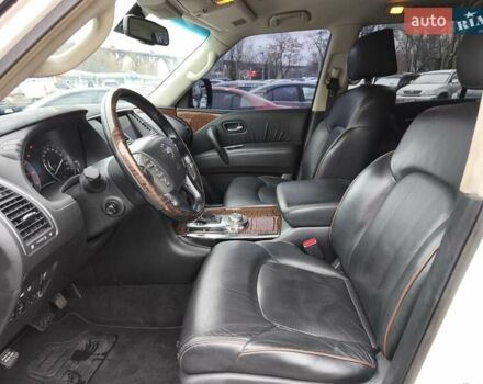 Білий Ніссан Патрол, об'ємом двигуна 5.55 л та пробігом 210 тис. км за 19900 $, фото 10 на Automoto.ua