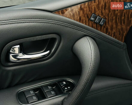 Білий Ніссан Патрол, об'ємом двигуна 5.55 л та пробігом 319 тис. км за 17500 $, фото 29 на Automoto.ua