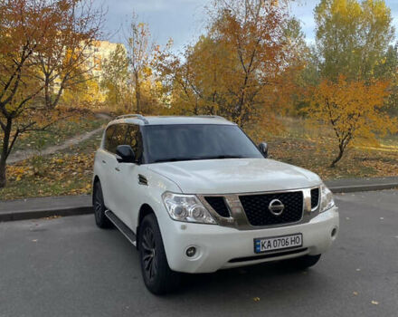 Білий Ніссан Патрол, об'ємом двигуна 5.6 л та пробігом 207 тис. км за 17500 $, фото 15 на Automoto.ua