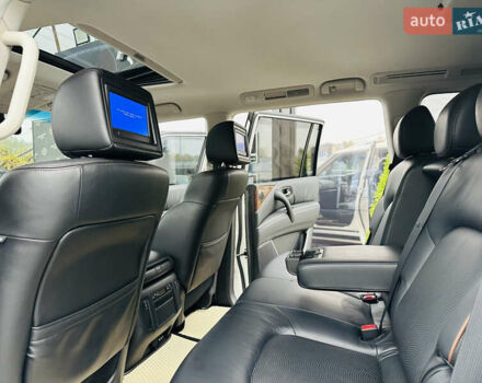 Білий Ніссан Патрол, об'ємом двигуна 5.55 л та пробігом 319 тис. км за 17500 $, фото 17 на Automoto.ua