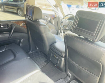 Белый Ниссан Патрол, объемом двигателя 5.6 л и пробегом 278 тыс. км за 17777 $, фото 8 на Automoto.ua